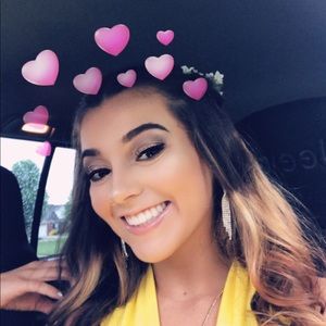 Meet your Posher, Samantha